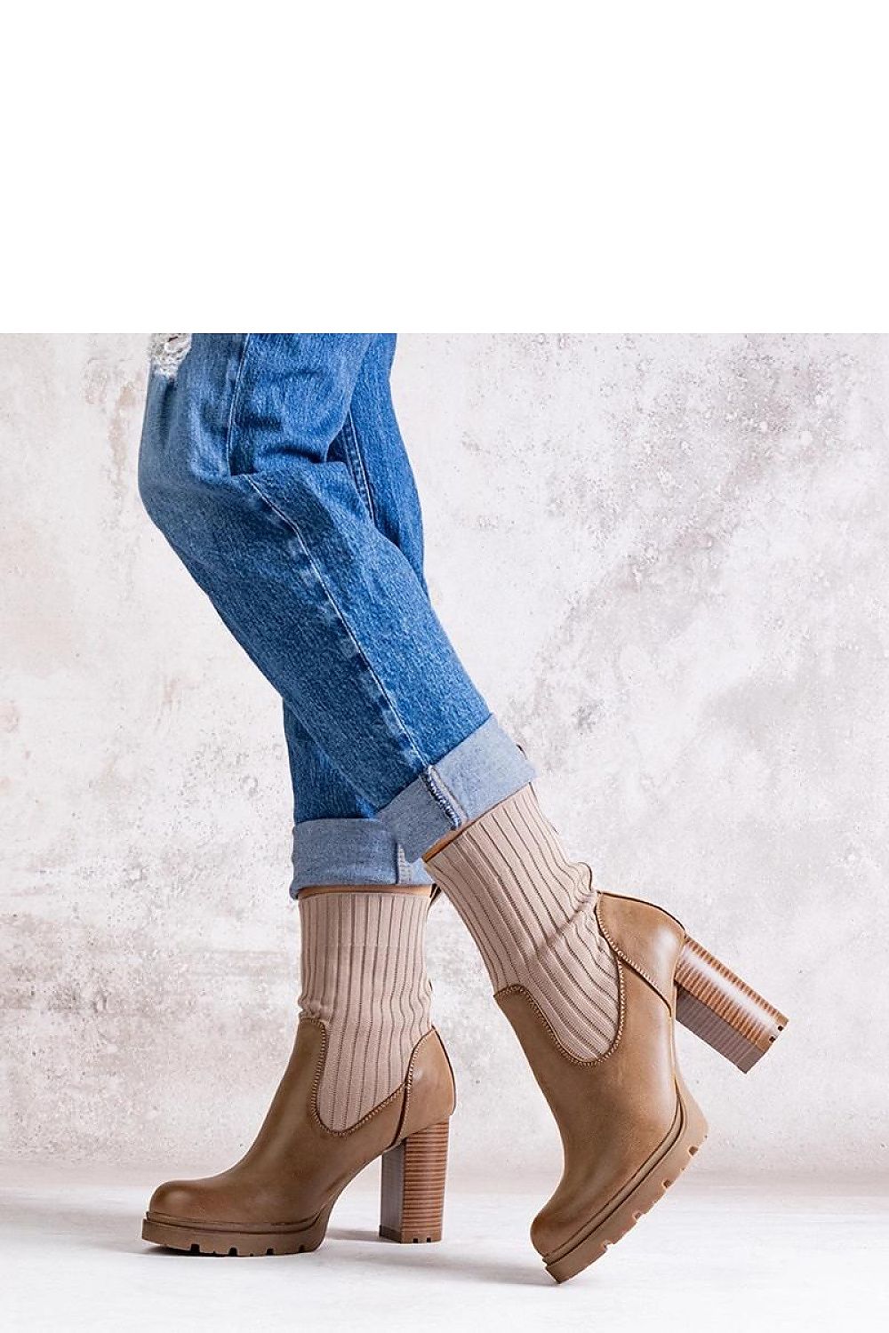 Heel boots model 205041 Solea