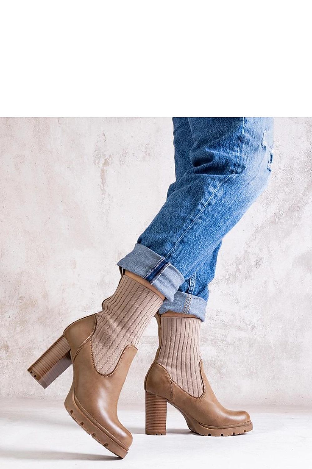 Heel boots model 205041 Solea