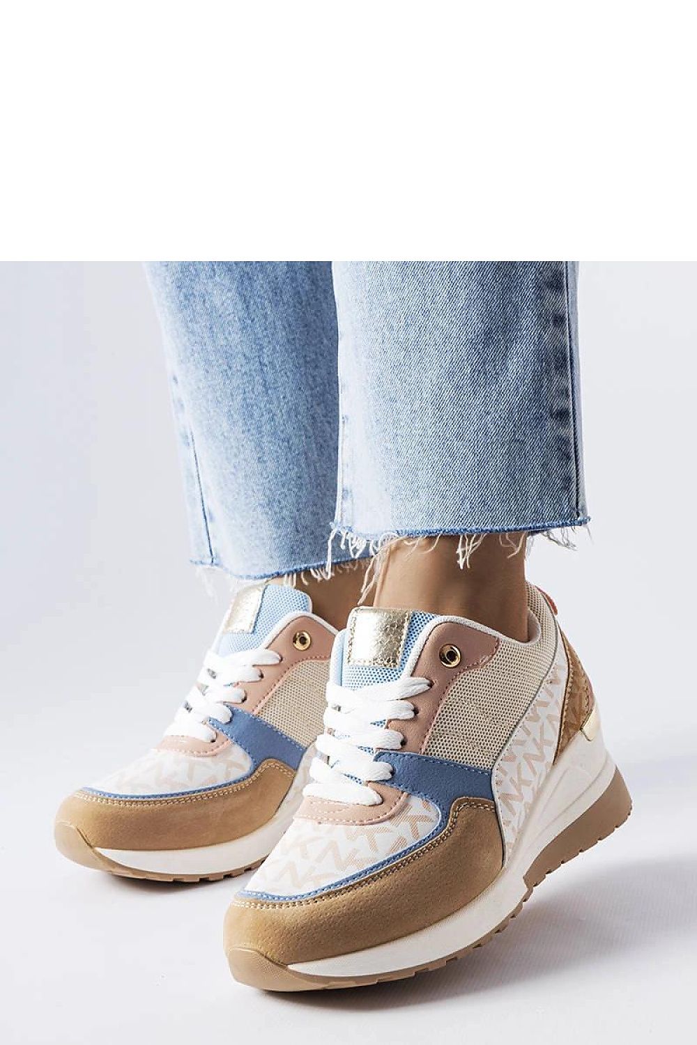 Sneakers model 207951 Solea