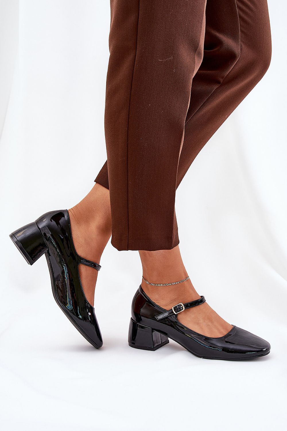 Heel pumps model 211080 Step in style