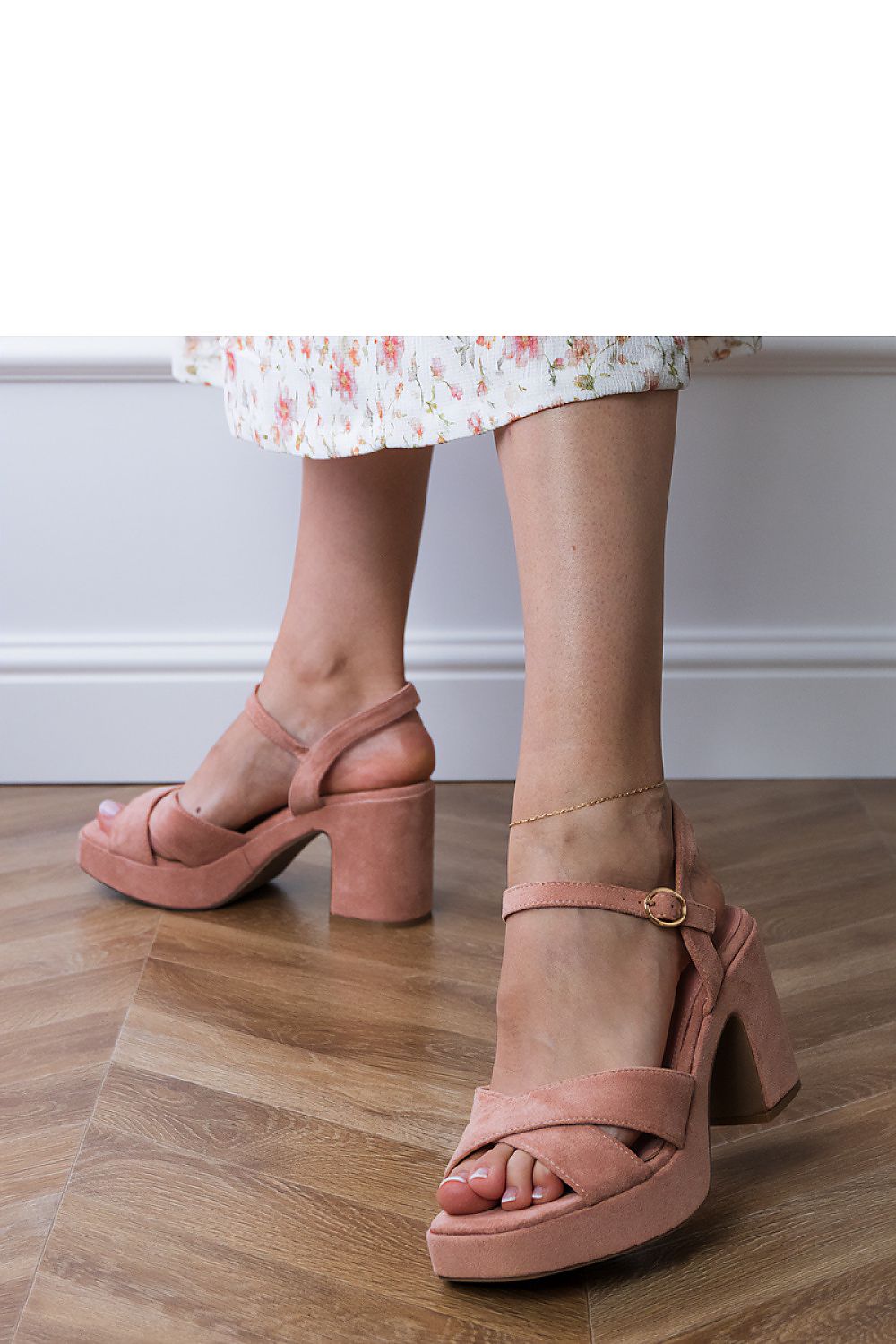 Heel sandals model 213412 PRIMO