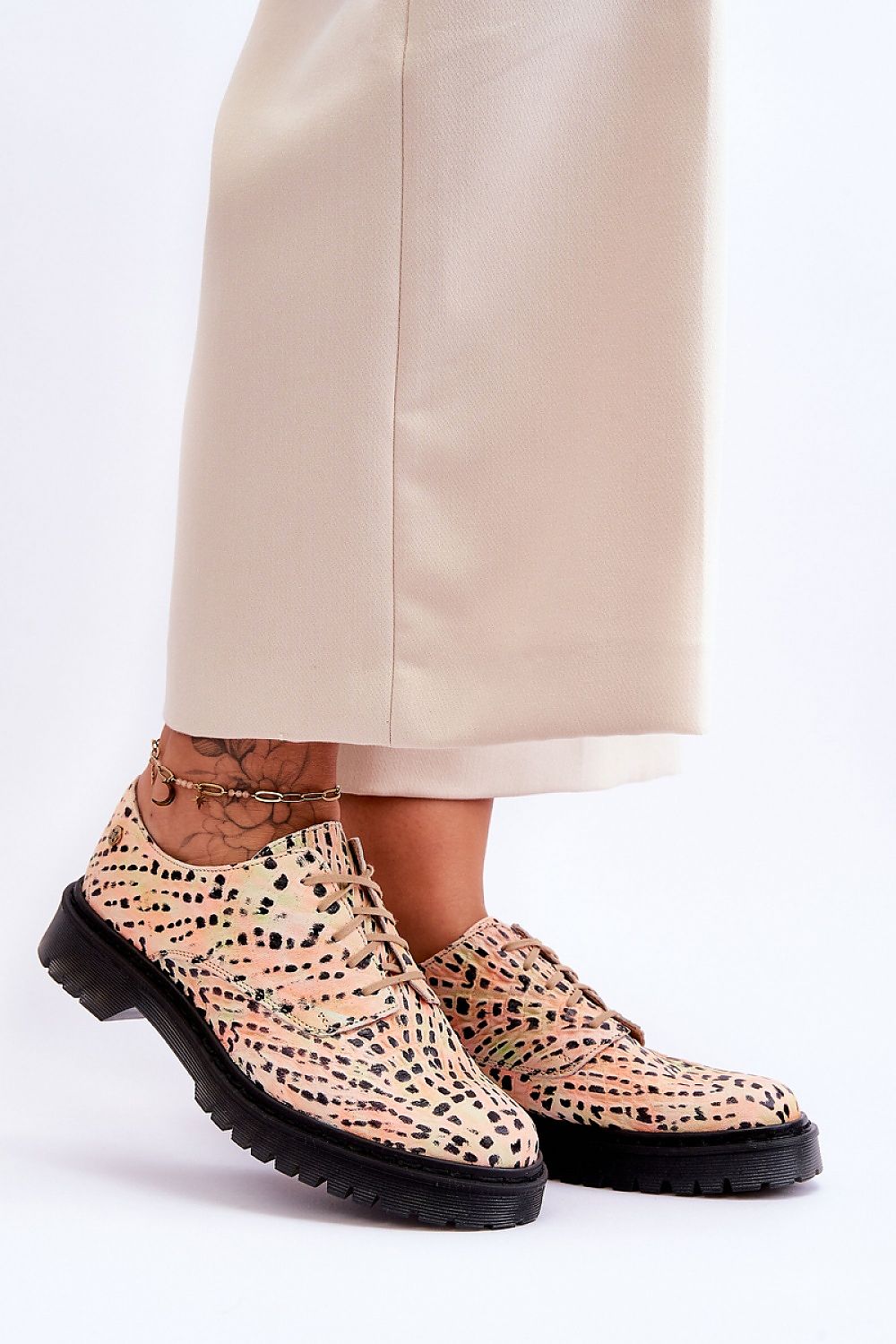 Half shoes model 183970 Step in style