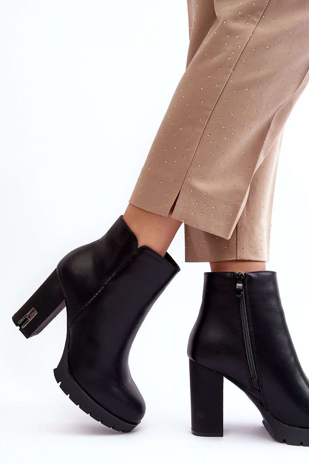  Heel boots model 189406 Step in style 