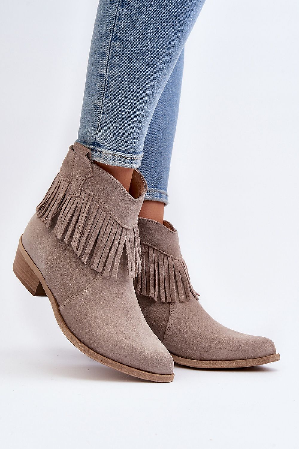  Heel boots model 192286 Step in style 
