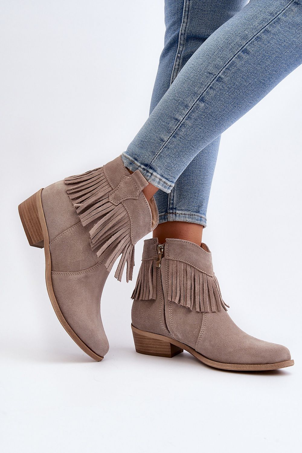  Heel boots model 192286 Step in style 