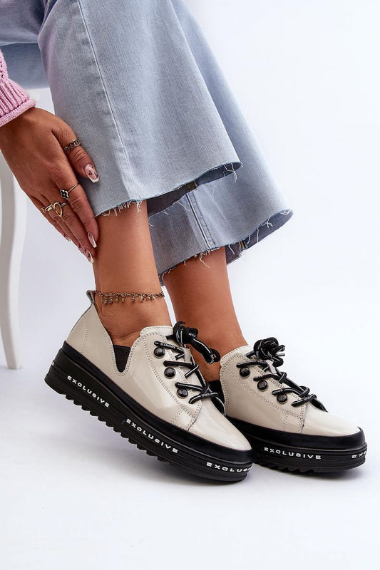  Half shoes model 198011 Step in style 