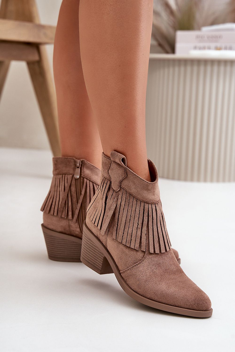  Heel boots model 199408 Step in style 