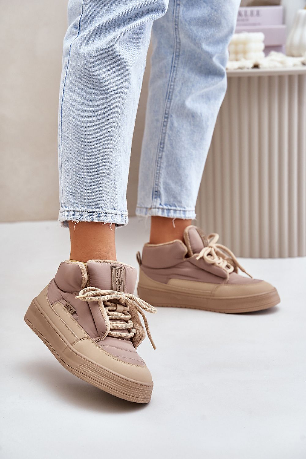  Sport Shoes model 202232 Step in style 