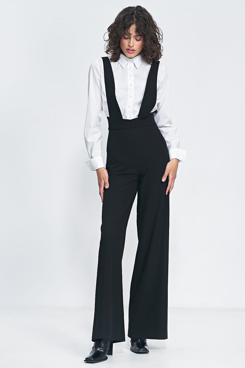  Suit model 186844 Nife 
